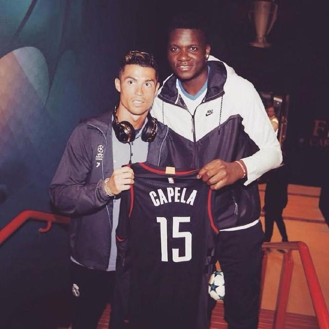 马卡评选无缘世界杯11人阵容：姆伯莫、弗拉霍维奇和索博在列（马卡评出无缘世界杯11人阵容：姆伯莫、弗拉霍维奇、索博入选）