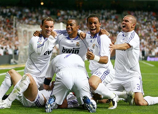 孔蒂：我没有低估本菲卡，但他们比我们多休息了两天（孔蒂否认轻视本菲卡：对手比我们多休两天）