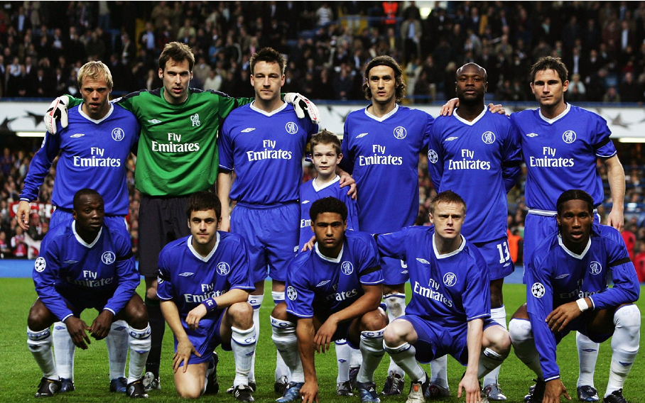 福克斯速度惊人，快速反击展现实力（福克斯疾如闪电，快攻尽显强大实力）