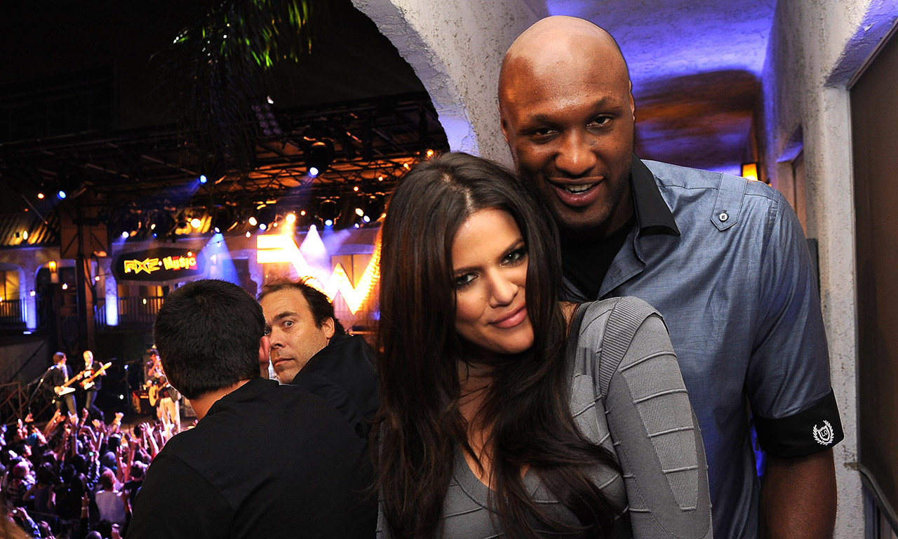 球队攻防数据创新高，赛季最佳表现（球队攻防双线飙升，赛季最佳状态）