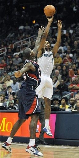 全市场：那不勒斯正寻找安古伊萨替代者，最现实的选择是梅努（全市场：那不勒斯物色安古伊萨接班人，梅努被视为最可行的人选）