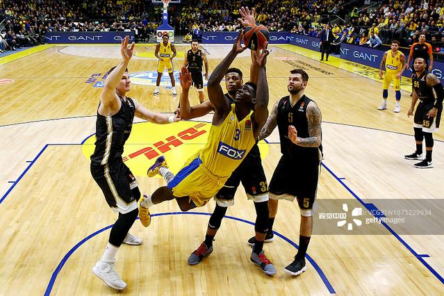 上届意甲冠亚军输球！朱婷10分无缘决赛，边攻低迷科内新赛季首败（意甲上季冠亚军双双输球，朱婷10分无缘决赛，边攻低迷科内遭赛季首败）