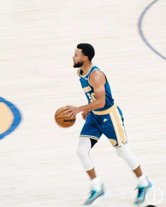 英超积分榜更新：曼城领先优势扩大,（英超最新积分榜：曼城继续扩大领先）