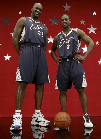 记者：哲凯赖什没参加欧冠赛前最后一练，此前曾感到肌肉不适（记者：因肌肉不适，哲凯赖什缺席欧冠赛前最后一练）