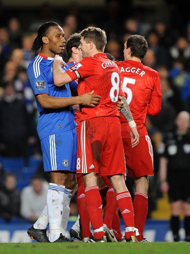 冲击力十足！威金顿一条龙反击得手打2+1 帮助广州7-0反超山西