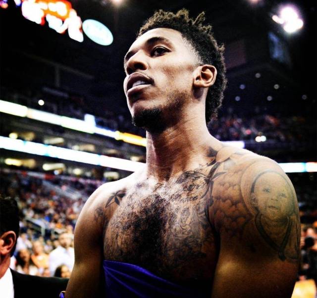 米体：伊尔迪兹的续约谈判因薪水问题陷入僵局，众豪门虎视眈眈（米体：薪资分歧致伊尔迪兹续约搁浅，多家豪门伺机而动）