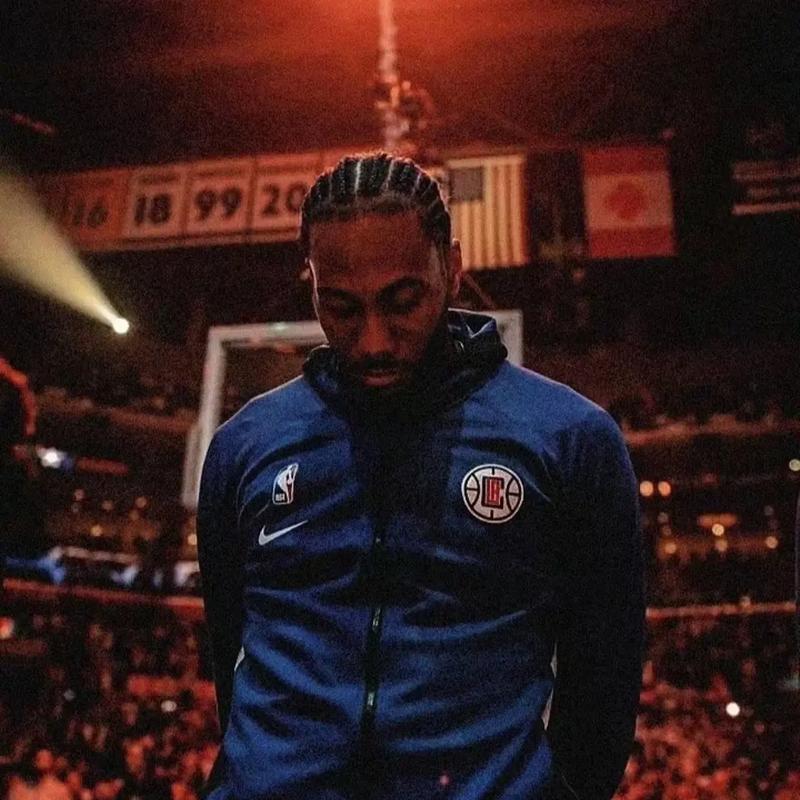 半场战报：美因茨0-0门兴格拉德巴赫（中场速报：美因茨与门兴格拉德巴赫0-0互交白卷）