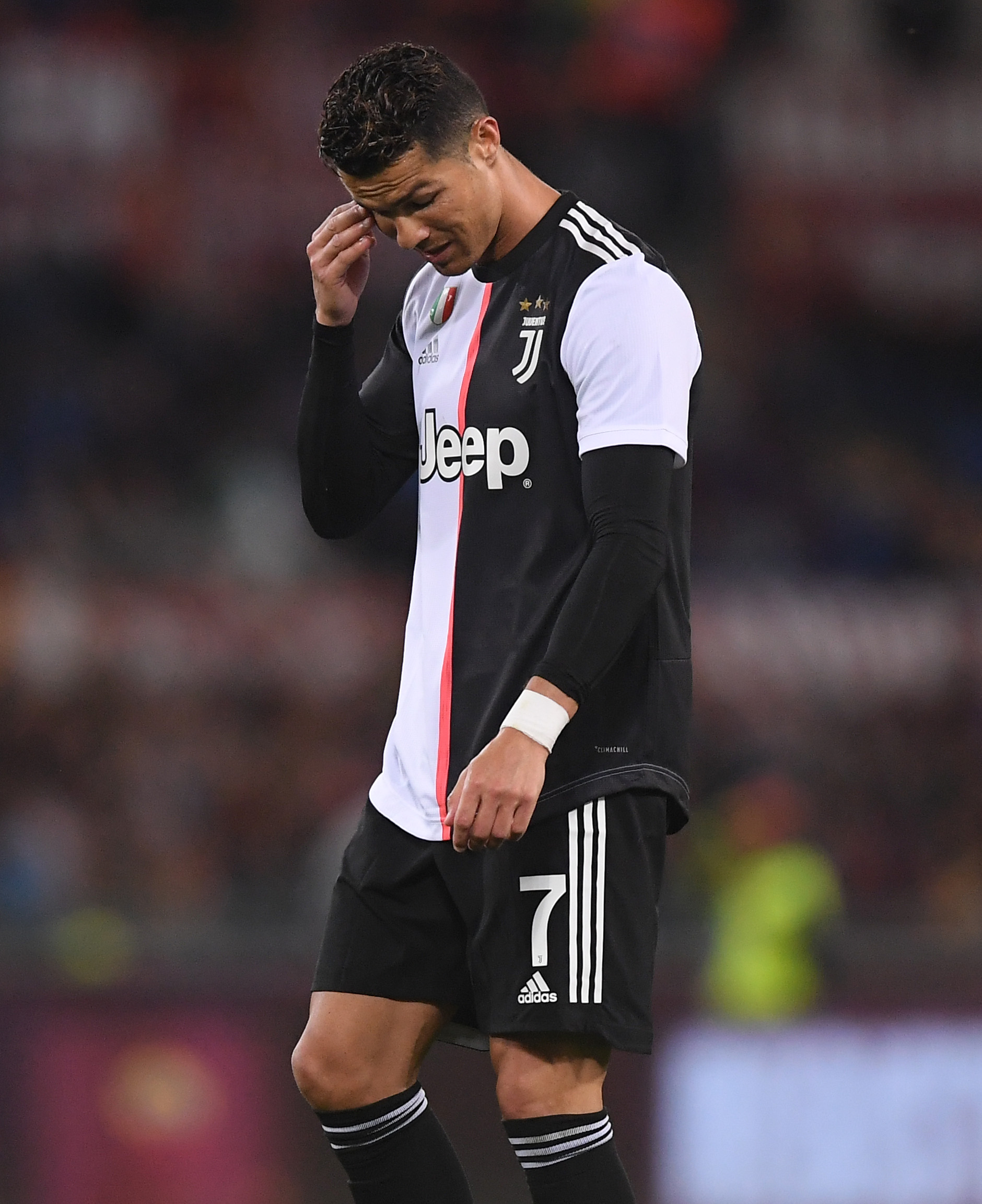 董健称球队首战CBA强队显不足，将努力提升水平（董健：首战遇CBA强队暴露短板，球队将全力提升水平）